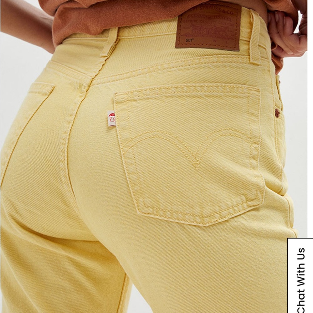 NWT 🌼 Levi’s 501 Cropped Jean in Botanical Yellow - Picture 2 of 8